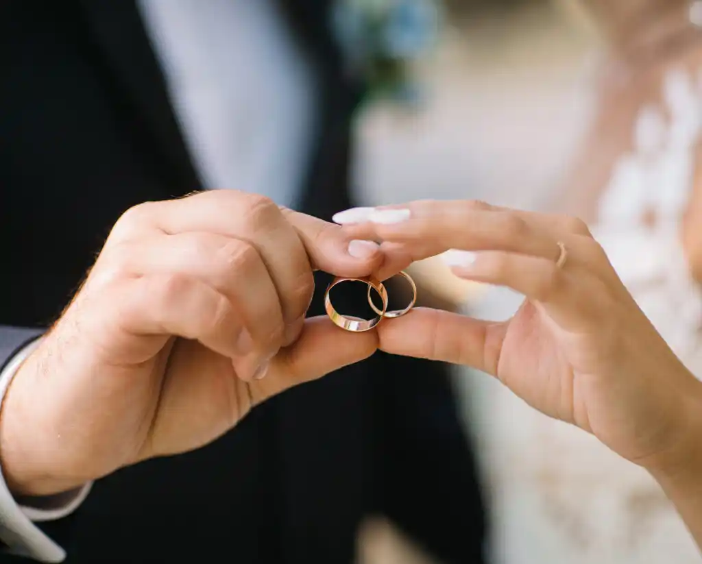 Te acabas de casar Descubre cómo tu Afore puede ayudarte